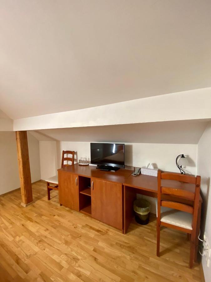 Pas Stefa Hotel Telšiai Eksteriør billede